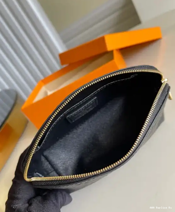 AAA Pruses Bags LOUIS POUCH COSMETIC VUITTON 0630